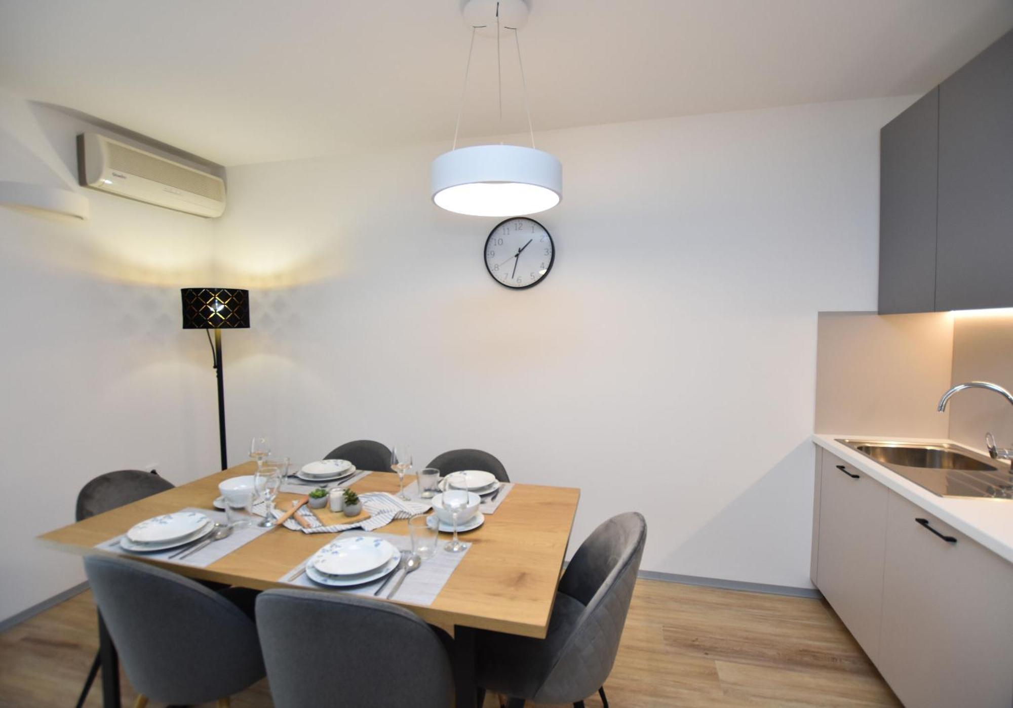 Apartment Palcic Примоштен Экстерьер фото