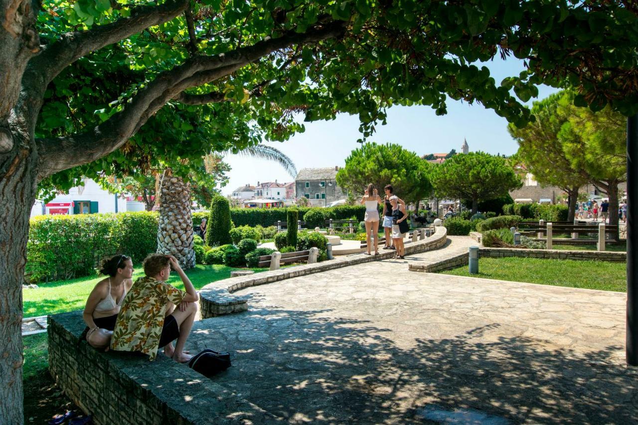 Apartment Palcic Примоштен Экстерьер фото